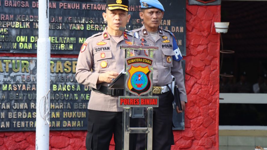 Polres Binjai Upacara Pemberian Penghargaan Tanda Kehormatan Satya Lencana Pengabdian Polri Kepada Personel Polres Binjai