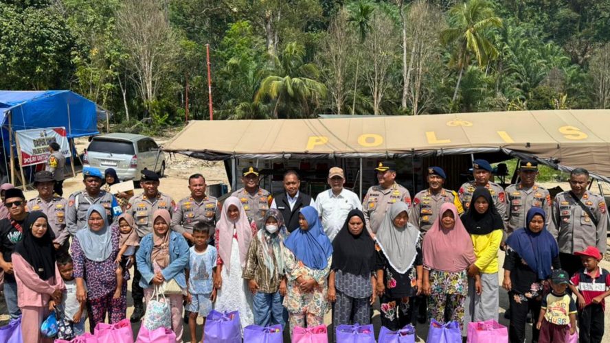 Polri Hadir Mengawal Hunian Tetap Warga Terdampak Bencana di Tapanuli Selatan