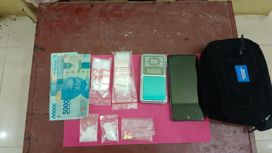 Satresnarkoba Polres Palas Bersama Polsek Sosa Ungkap Pengedar Narkoba