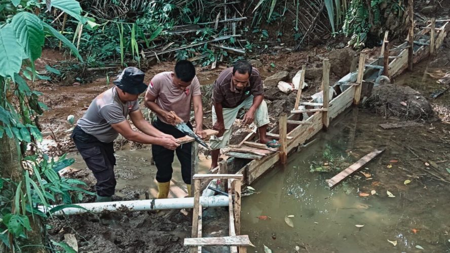 Dari Puing Menjadi Doa: Polda Sumut Menjahit Kembali Harapan Warga Batang Toru