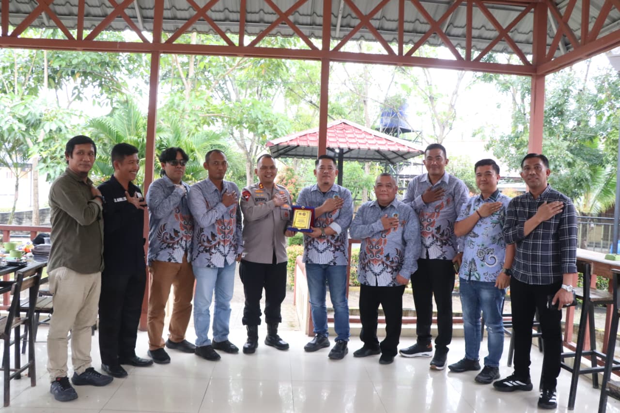 Silahturahmi PWI Di Polres Sergai, Kapolres : Terimakasih Atas Dukungannya Dan Selamat Menyambut Hari Pers Nasional