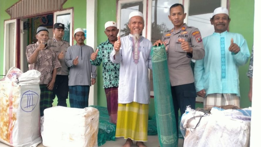 Polri Bantu Pemulihan Rumah Ibadah Lintas Agama Di Tapteng Pascabanjir