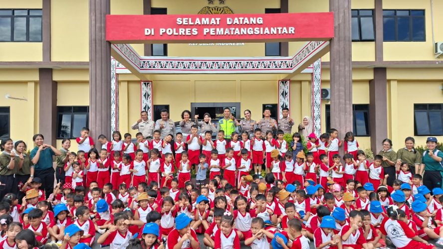 Belajar Tertib Berlalu Lintas, 180 Anak TK Antusias Ikuti Edukasi Sat Lantas Polres Pematangsiantar
