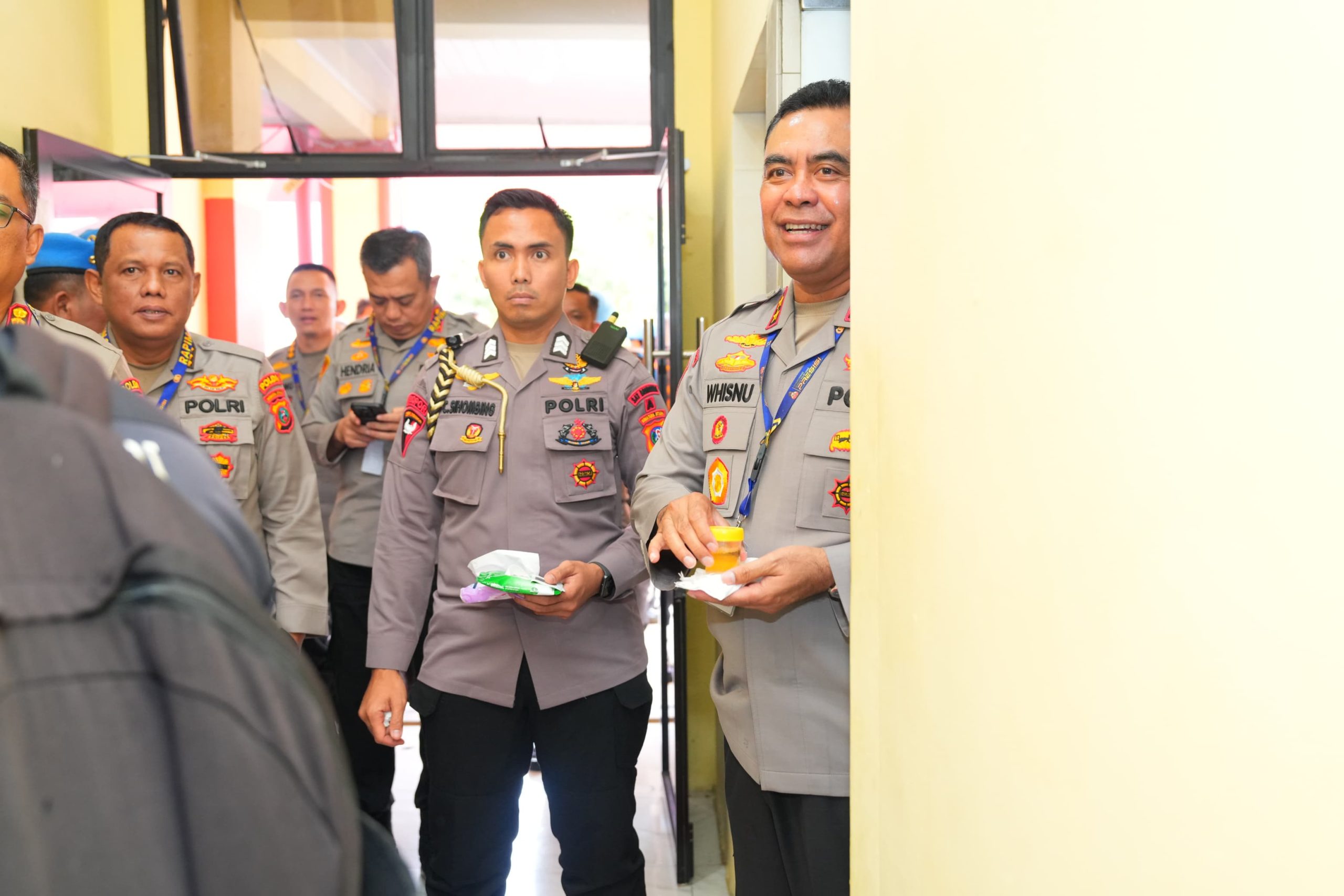 Kapolda Sumut Lakukan Tes Urine Serentak Tindaklanjuti Instruksi Kapolri Dalam Rapim 2026