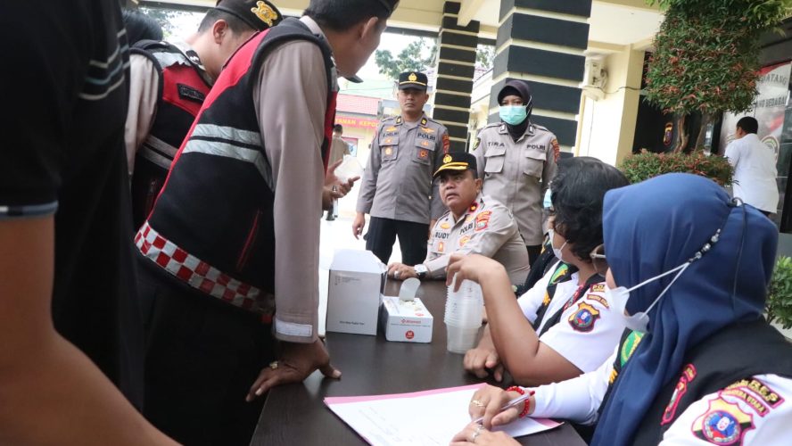 Jaga Integritas, Polres Sergai Gelar Cek Urine Mendadak
