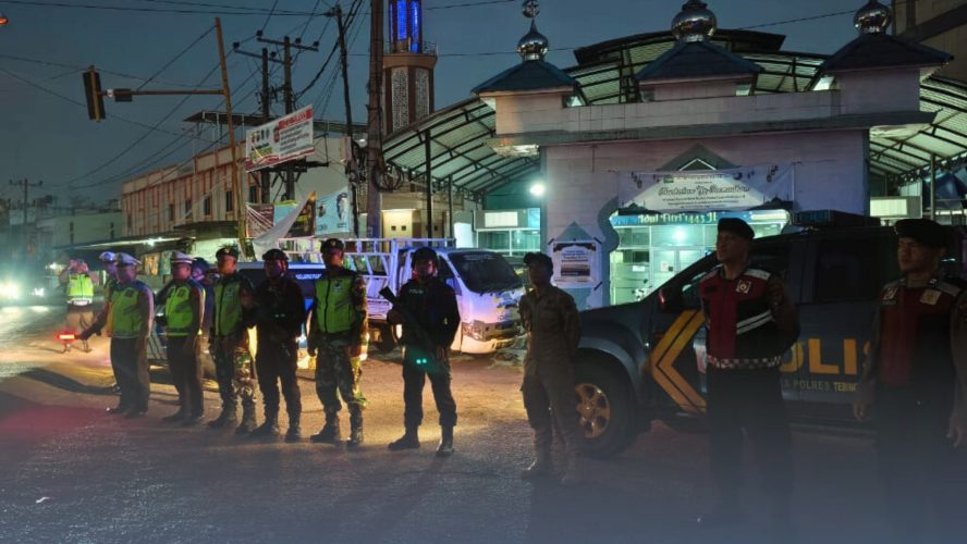 Patroli Subuh Ramadhan, Brimob Polda Sumut Dan Polres Tebing Tinggi Pastikan Kota Tetap Aman Dan Kondusif