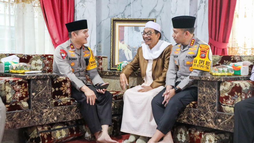 Wakapolda Sumut Safari Ramadhan Di Pesantren Al Kautsar, Pererat Silaturahmi Dengan Ulama