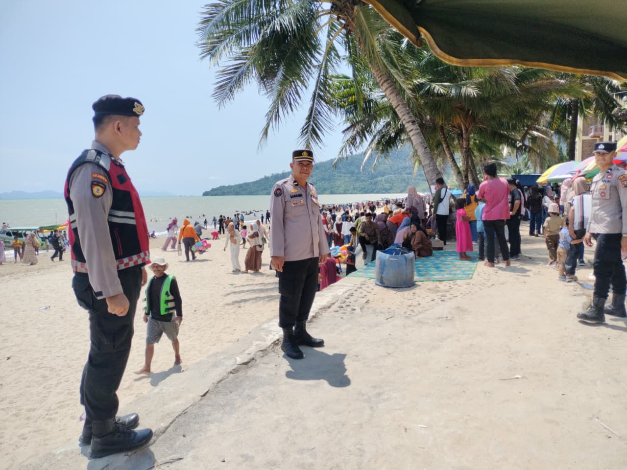 Amankan Libur Lebaran 2026, Polres Tapteng Terjunkan 77 Personel di Berbagai Objek Wisata