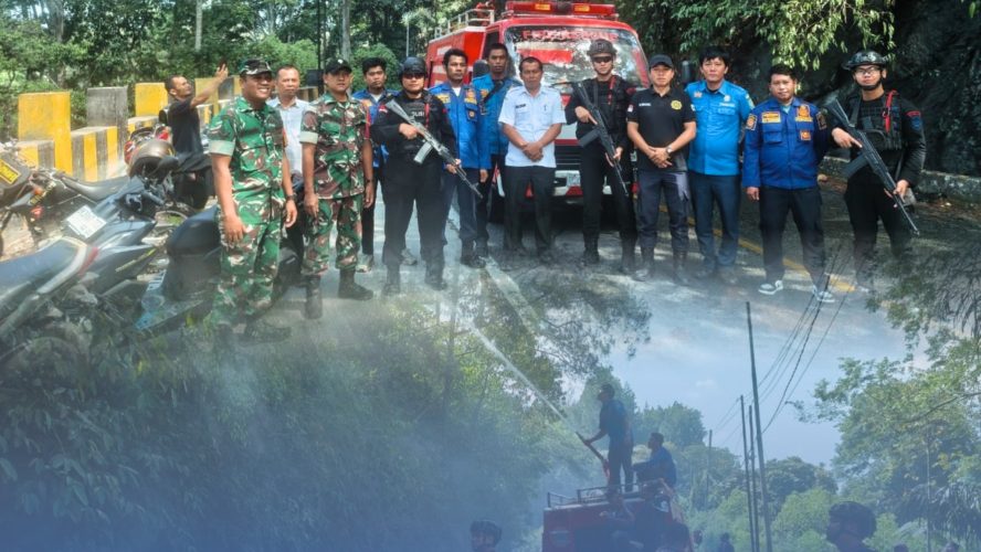 Sigap di Tengah Karhutla, Brimob Sumut Amankan Jalur Lintas Siborongborong–Parapat