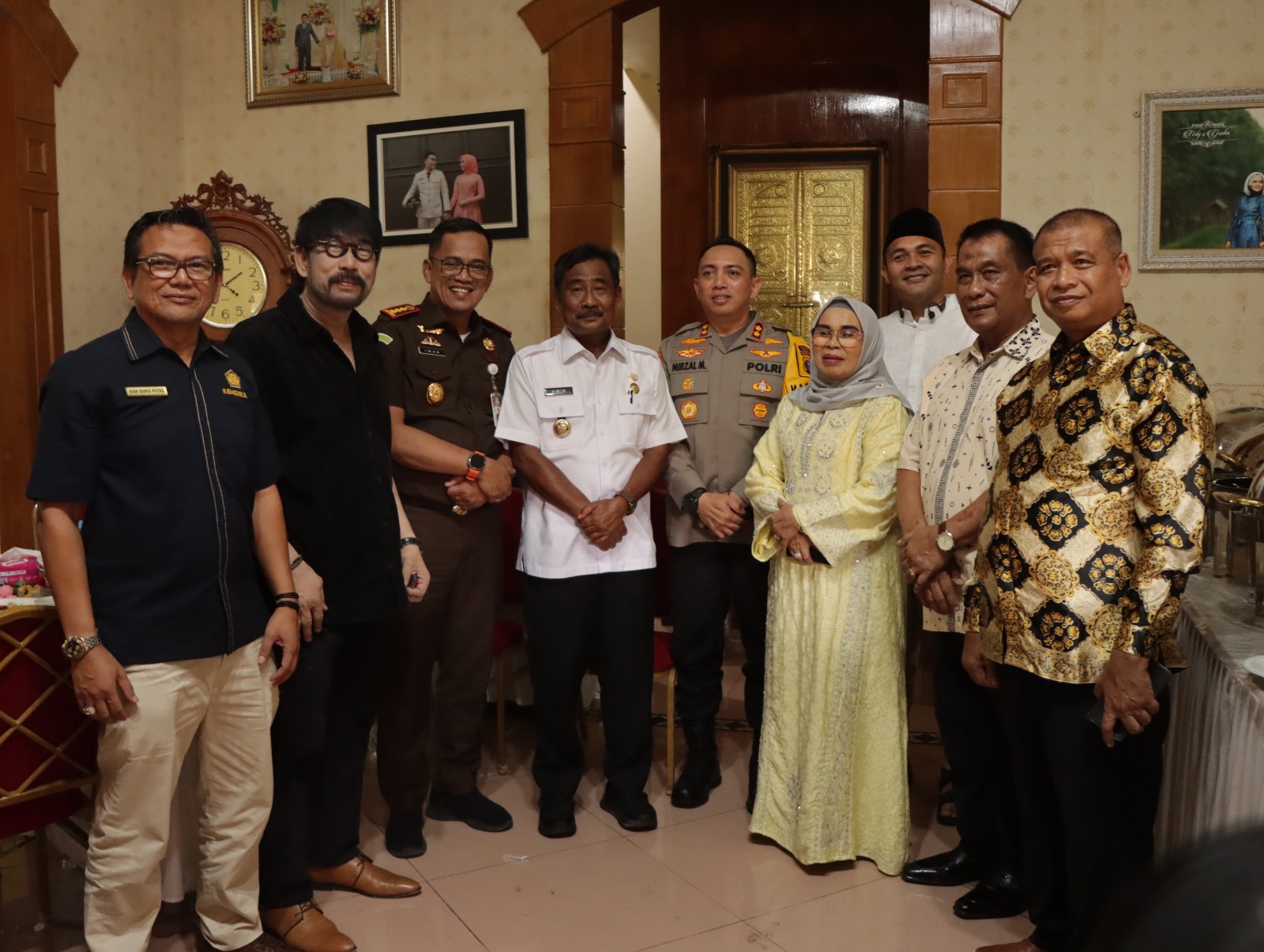 Hangat Di Kediaman Ketua DPRD Binjai,Kapolres Binjai Hadiri Halalbihalal Bersama Forkopimda Penuh Kekompakan Dan Syukur