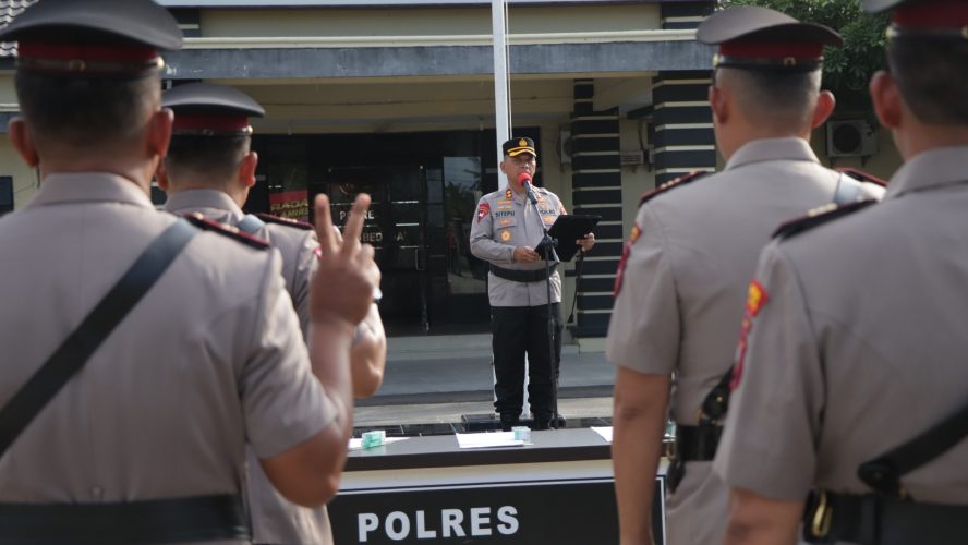 Kapolres Sergai Pimpin Upacara Sertijab Di Lingkungan Polres Sergai