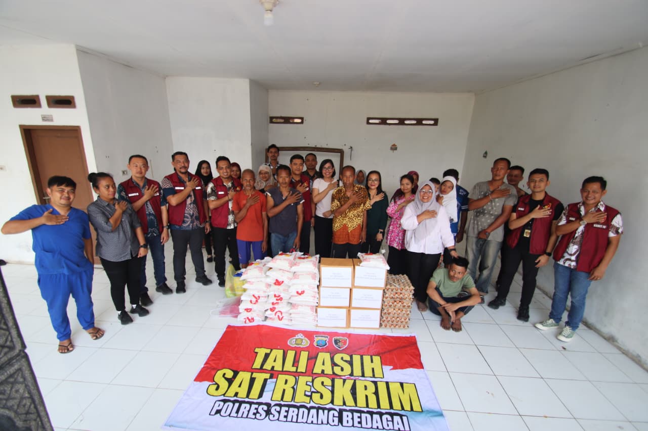 Anjangsana Satreskrim Polres Sergai Ke Rumah Singgah ODGJ Yayasan Cahaya Hati Kemanusiaan 