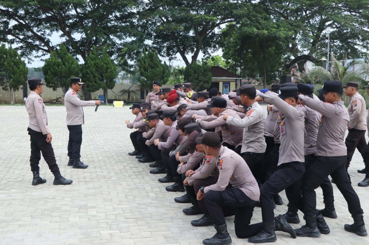 Jajaran Polres Sergai Gelar Latihan Sispam Kota, Persiapan Potensi Guantibmas