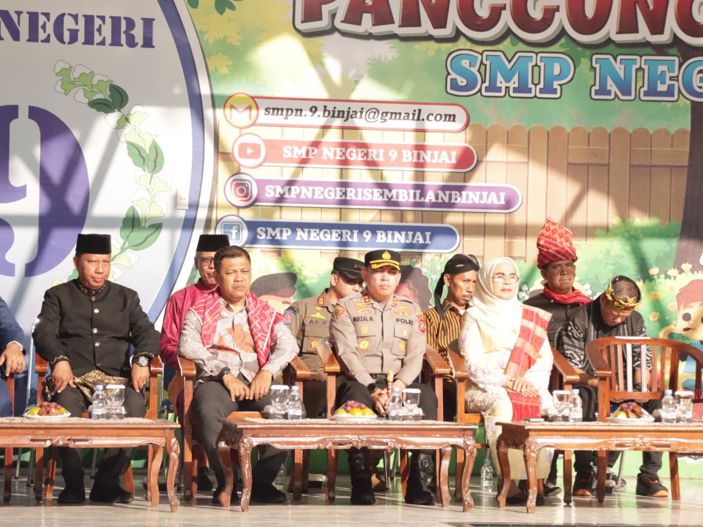 Forkopimda Kota Binjai Kompak Hadiri Upacara Hardiknas Di Smpn 9, Pakaian Adat Jadi Simbol Kebhinekaan