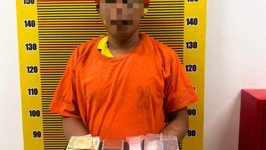 Gerebek Rumah Pengedar Sabu Di Medan Denai, Ditresnarkoba Polda Sumut Sita Timbangan Dan Puluhan Plastik Klip