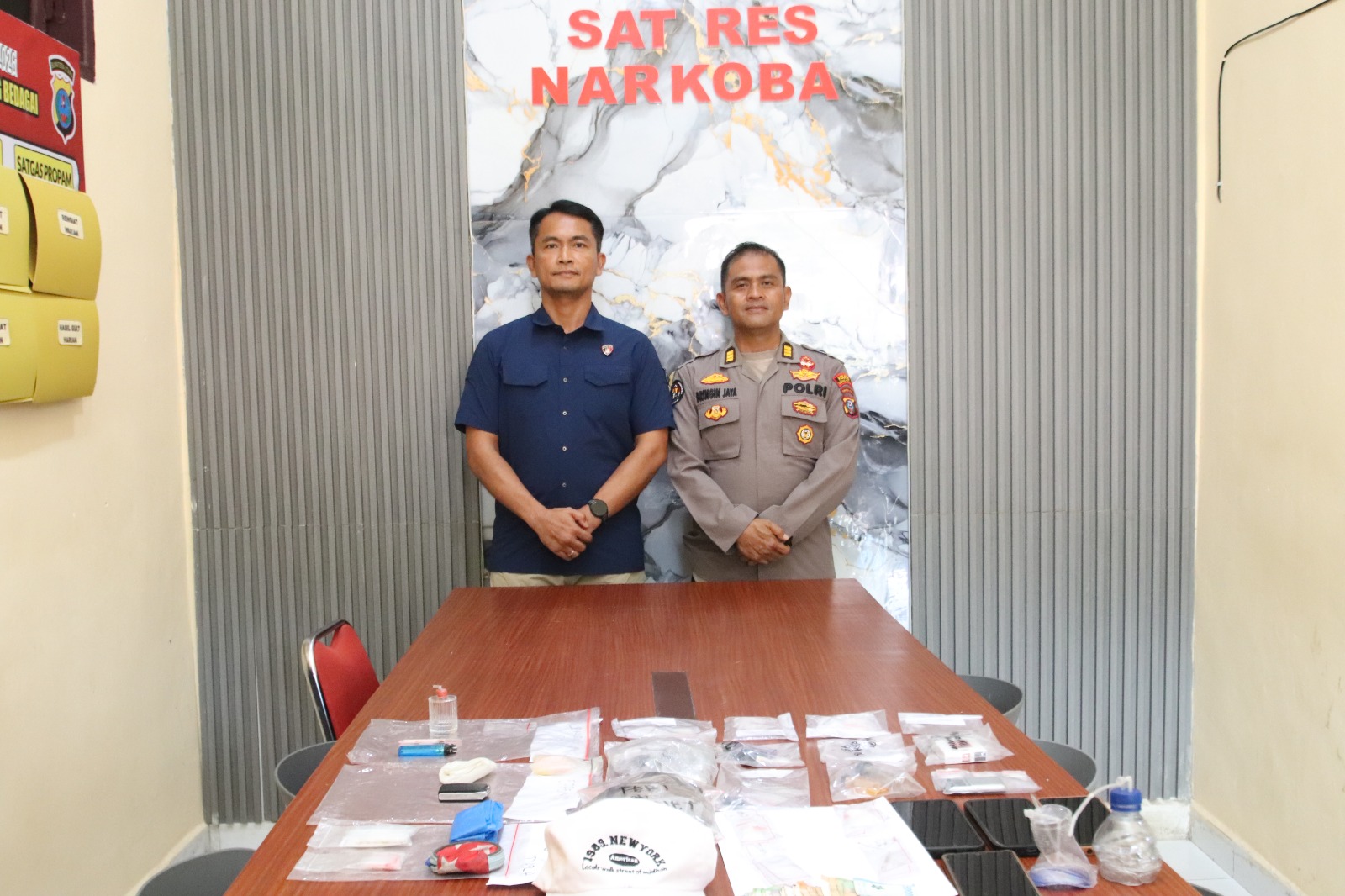 Doorstop Kasat Res Narkoba, Ungkap Giat GSN Dalam Dua Pekan Berhasil Ringkus 23 Tersangka Dan Sita 36,21 Gram Sabu
